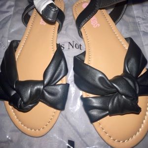 Fab Kids- Girls Double Knot Sandals | Black | size 1